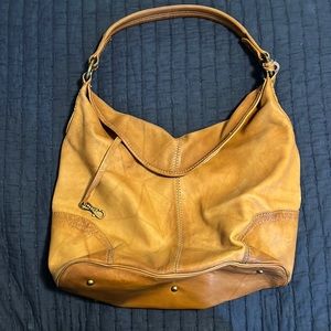 Genuine Frye leather purse! ❤️‍🔥